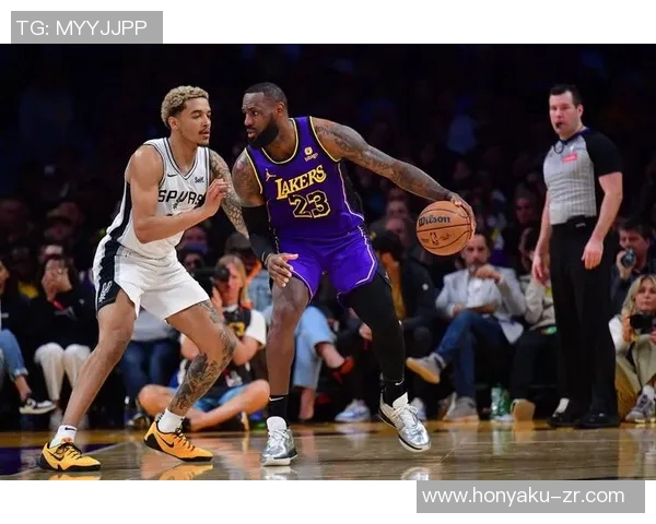 湖人对阵马刺直播免费观看攻略及比赛精彩回顾分享